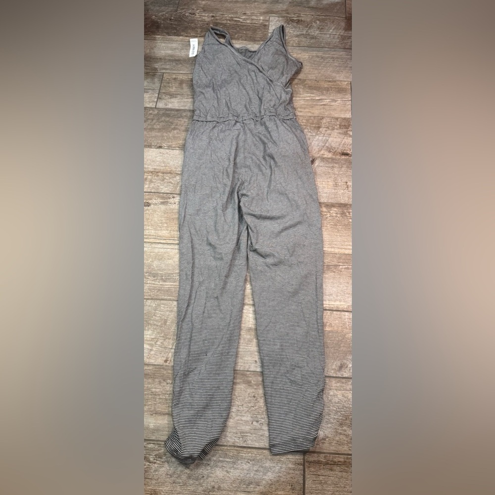 Romper​​ - Picture 4 of 6